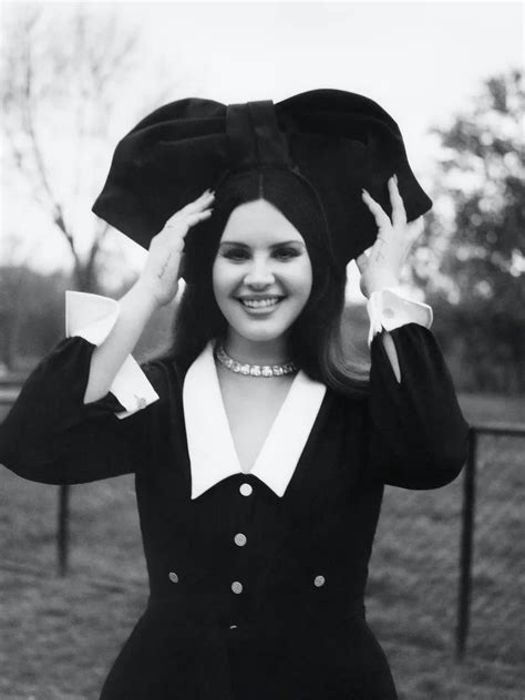 Lana Del Rey Brasil On Twitter A Mulher Est Um Luxo Lana Del Rey