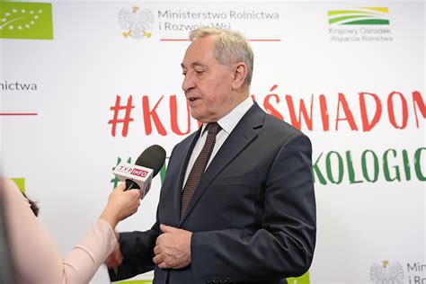 Ministerstwo Rolnictwa wspiera rolnictwo ekologiczne Zoom na wieś