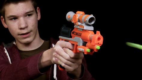 Nerf Zombie Strike Clearshot Review And Shooting Youtube