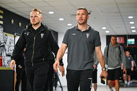 Szykuje się wielki powrót do Górnika Zabrze Lukas Podolski o nim