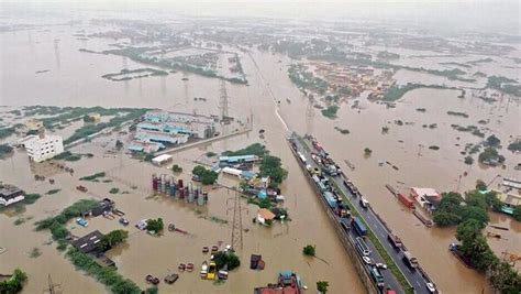 About 800 Train Passengers Stranded In Thoothukudi Of Tamil Nadu Due To