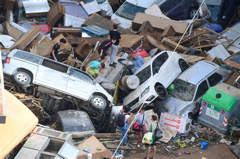 Inondations en Espagne le bilan atteint désormais au moins 205 morts