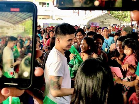 Taal Relief Celebrities Na Nagbigay Tulong Sa Mga Apektado Ng Taal