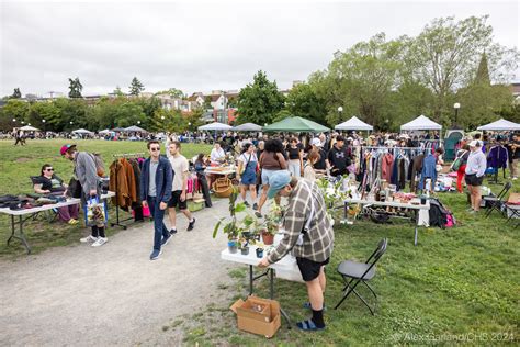 GarageSaleDay2024-6 | CHS Capitol Hill Seattle News