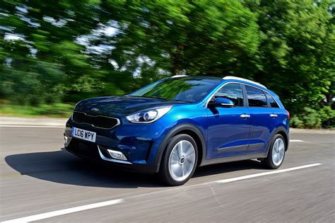 Kia Niro Practicality, Boot Size, Dimensions & Luggage Capacity | Auto ...