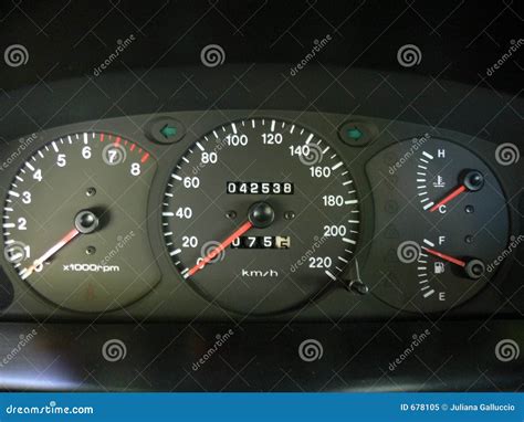 Painel Do Carro Imagem De Stock Imagem De Seletor Fulgor 678105