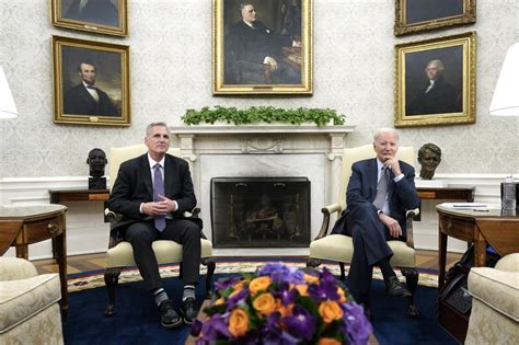 Biden Y Mccarthy Mantienen Reuni N Productiva Sobre El Techo De La