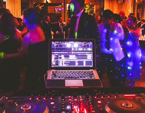 Hire Speakers Party Lighting Or Dj Services Idjs Entertainment