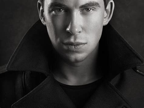 Hardwell on Amazon Music
