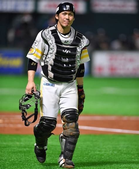 【朗報】ソフトバンク・甲斐拓也さん、21億円で契約更改 スポーツまにあちゃんねる