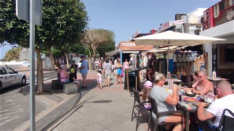 807 PUERTO DEL CARMEN LANZAROTE SPAIN UPDATE BEAUTIFUL LUNCH WALK