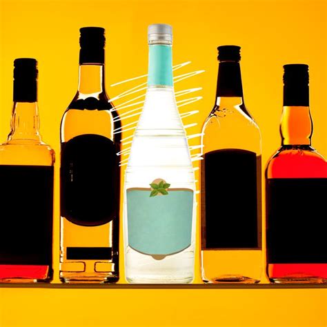 Creme de Menthe: What It Is and How to Use It