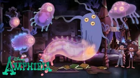 Ghost Fight 👻 Clip The Sleepover To End All Sleepovers Amphibia