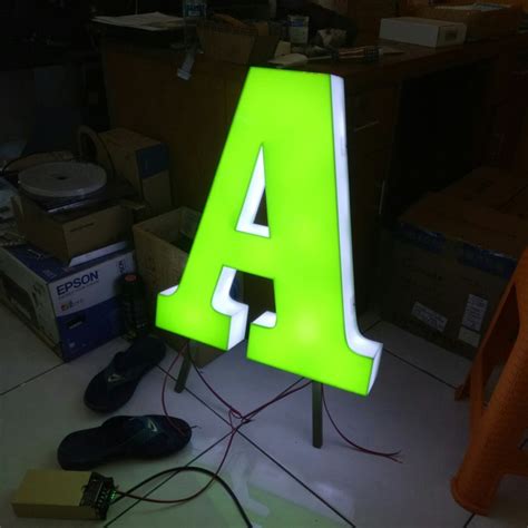 Jual Huruf Timbul Cm Akrilik Acrylic D Letter Dekorasi Dinding Nyala