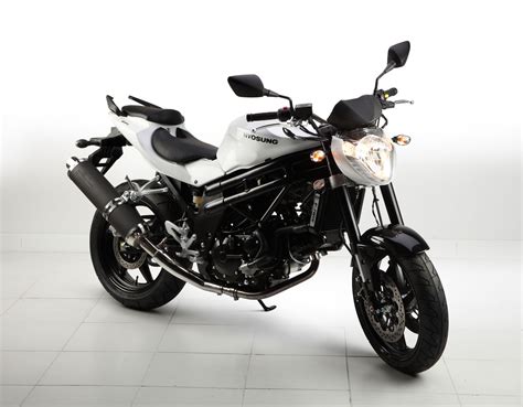 Hyosung Hyosung GT 125 Naked Moto ZombDrive