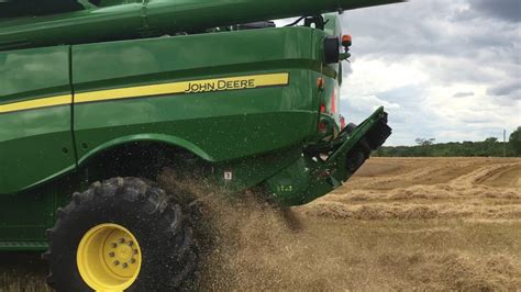 2018 John Deere S770 Combine Footage From The Field 1 Youtube