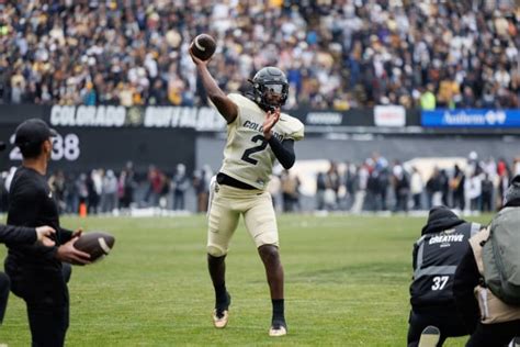 Cu S Travis Hunter Earns Preseason Big Defensive Player Of The Year