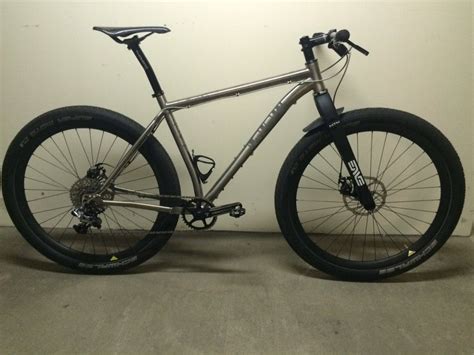 Anyone here driving 29er with (semi) slick tyres?- Mtbr.com