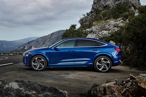 2022 Audi Sq8 Sportback E Tron Quattro Side Autobics