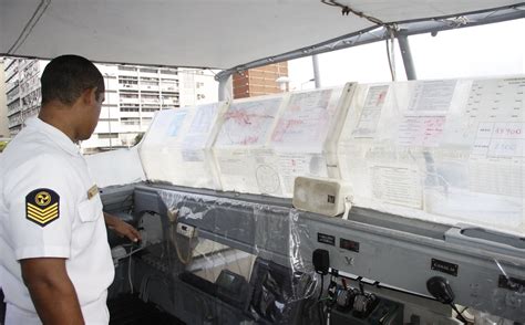 Jornal Correio Marinha tem vagas abertas para oficiais de nível superior