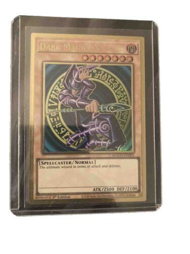 DARK MAGICIAN MAXIMUM GOLD RARE 1ST EDITION MAGO EN002 YUGIOH Near