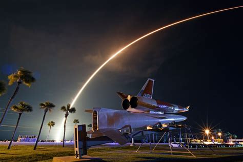 Spacex Successfully Launches 22 Starlink Satellites