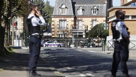 Fonctionnaire De Police Tuée à Rambouillet Ce Que Lon Sait Sur L