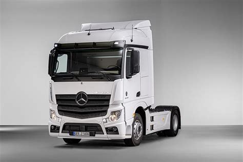 Mercedes Benz amplía la gama Actros con las versiones F y Edition 2