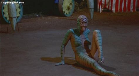 Serena Weber Nude OnlyFans Leaks Fappening FappeningBook