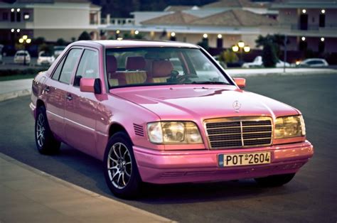 Pink Mercedes – Aljaž Vidmar