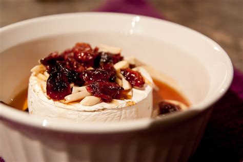 Brie Fondant Aux Canneberges Et L Rable La Bo Te Gourmandises