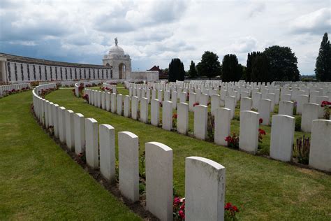 Tyne Cot Belgium Thomas Quine Flickr