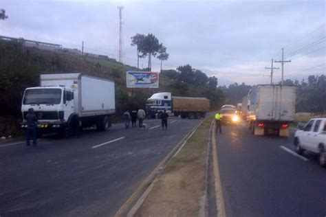 Accidente Vial Genera Congestionamiento En Ruta Interamericana