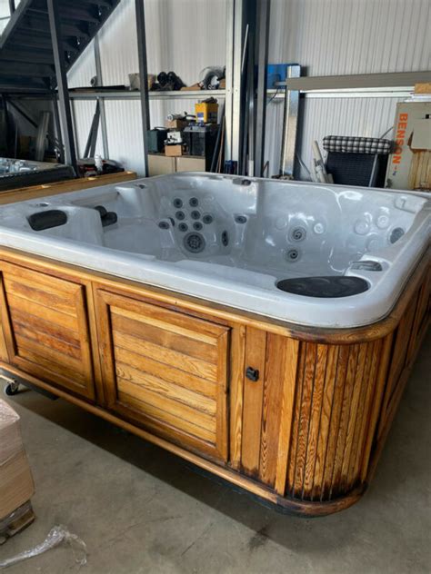 Arctic Spa Second Hand Hot Tub For Sale From United Kingdom