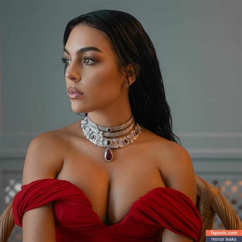 Georgina Rodriguez Aka Georginagio Nude Leaks Photo Faponic