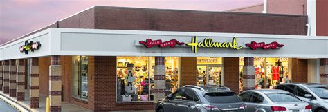 Newtown Square PA: Newtown Square Shopping Center - Retail Space
