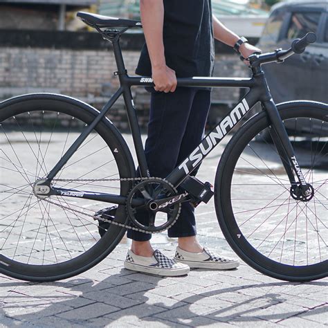 Tsunami Full Bike Set – Bike Built Grip