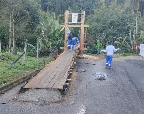 Secretaria de Obras conclui reforma da ponte pênsil SC 021