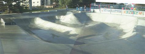 Burnaby (Bonsor) Skatepark, BC, Canada