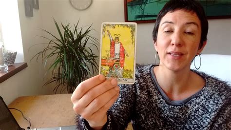 Cómo Interpretar Las Cartas Del Tarot Cuando Aparecen Invertidas Youtube