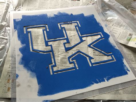 University Of Kentucky Wildcats Diy Stencil Designs Diy Projects