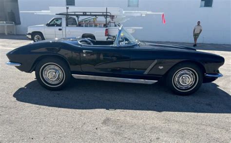 No Reserve 1962 Chevrolet Corvette Barn Finds