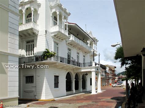 Palacio De Las Garzas