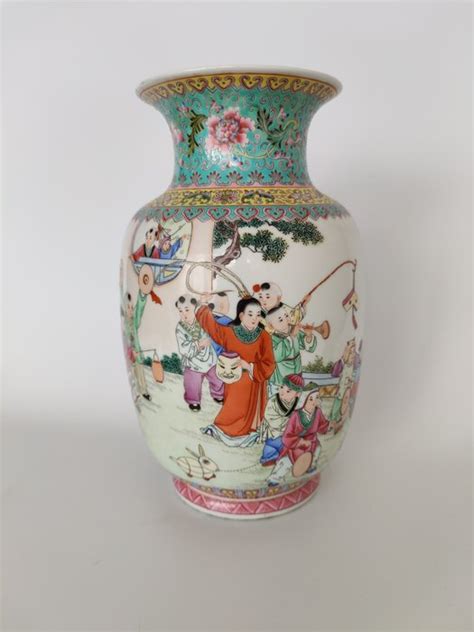 Vase 1 Famille Rose Porcelaine Enfants Vaas Met Catawiki