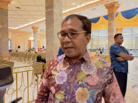 Massifkan Branding Makassar Kota Makan Enak Kulineran Bisa Dapat Hp