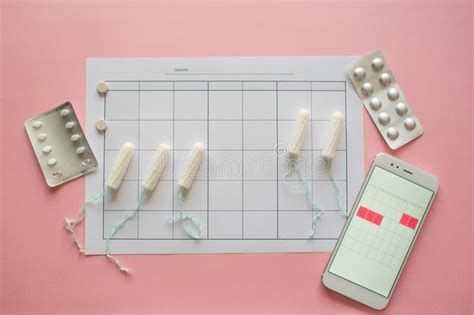 Ciclo Menstrual Calendario Para El Mes Con Las Marcas Y Una Aplicaci N