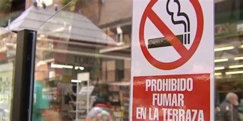 La nueva ley de España prohibirá fumar en las terrazas