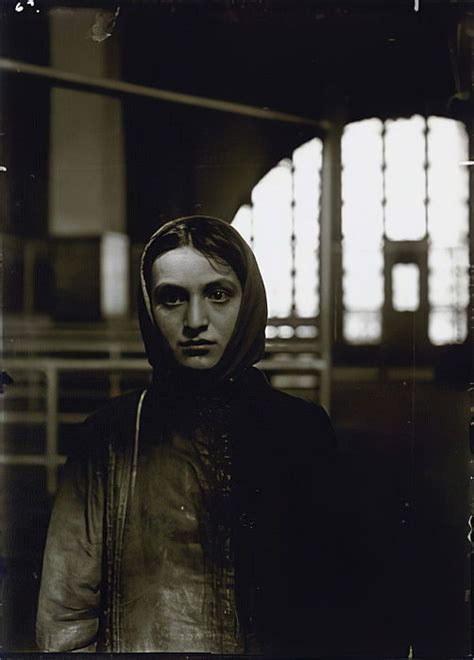 Lewis Hine La Labor Fotográfica Y El Espíritu Del Tiempo