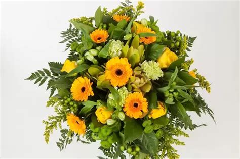 Boeket Gele Bloemen Klein Tuincentrum Thiels