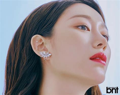 Lee Seung Gi And Fiancé Lee Da In s Hot Photoshoots Have Us Hoping For A Couple s Shoot Koreaboo